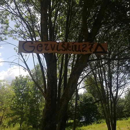 Triju Zvaigzduciu Palapine Vilniuje Wilna